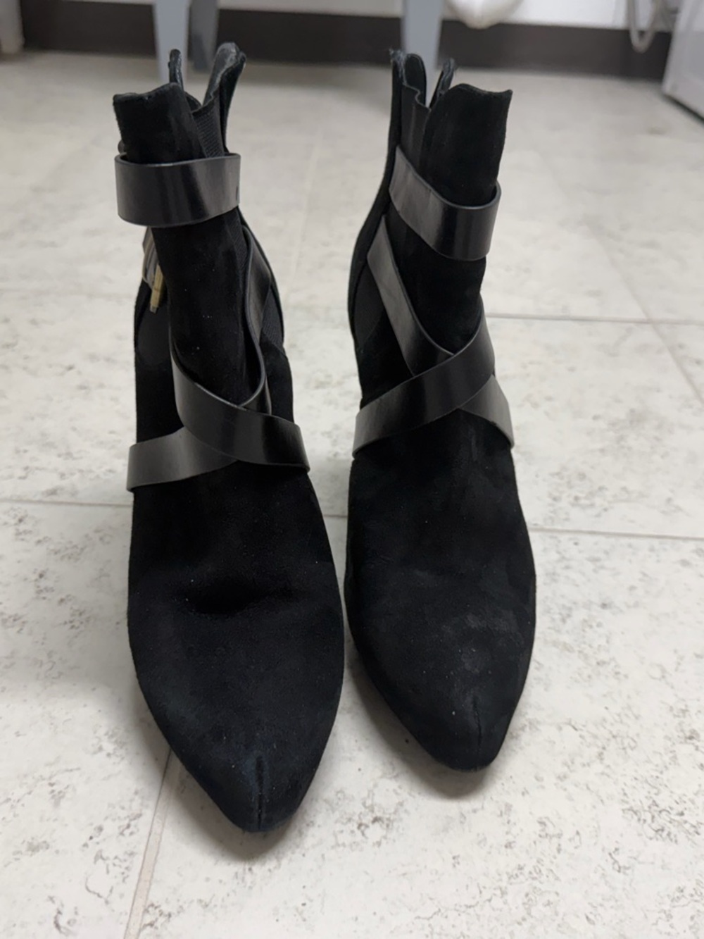 Charles by Charles David Black Suede Pointed Toe Ankle Boots Wrap Straps size 9
